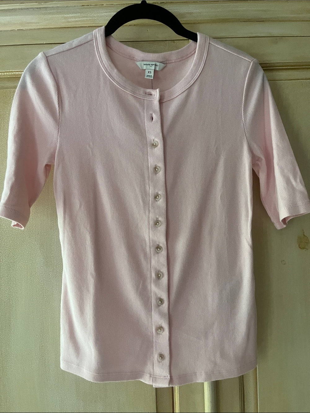 Ladies banana republic Pink ribbed Button-Front Short Sleeve Top-new-XS
